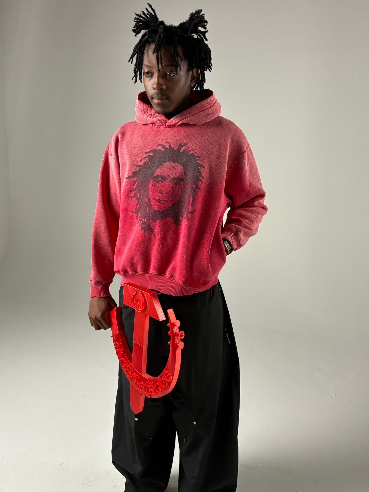 BLUSA MOLETOM VOCÊ JÁ SONHOU COM A LAURYN? (TINTURARIA)