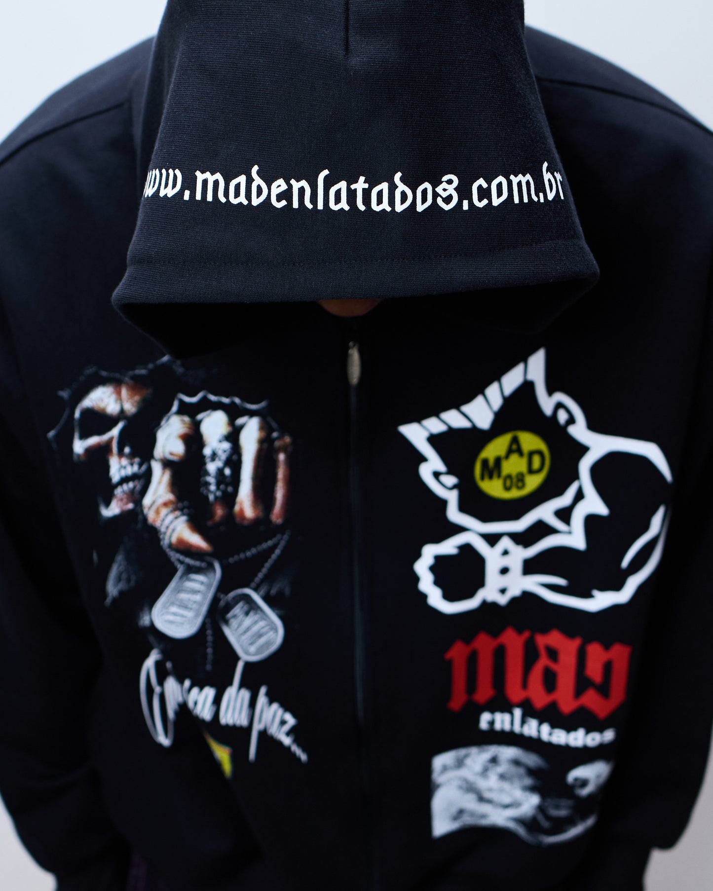 BLUSA MOLETOM MAD CLUB (PRETO)