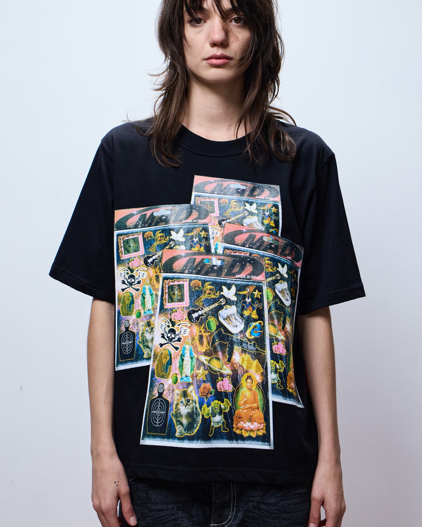 CAMISETA FEITO NO BRASIL (PRETO)