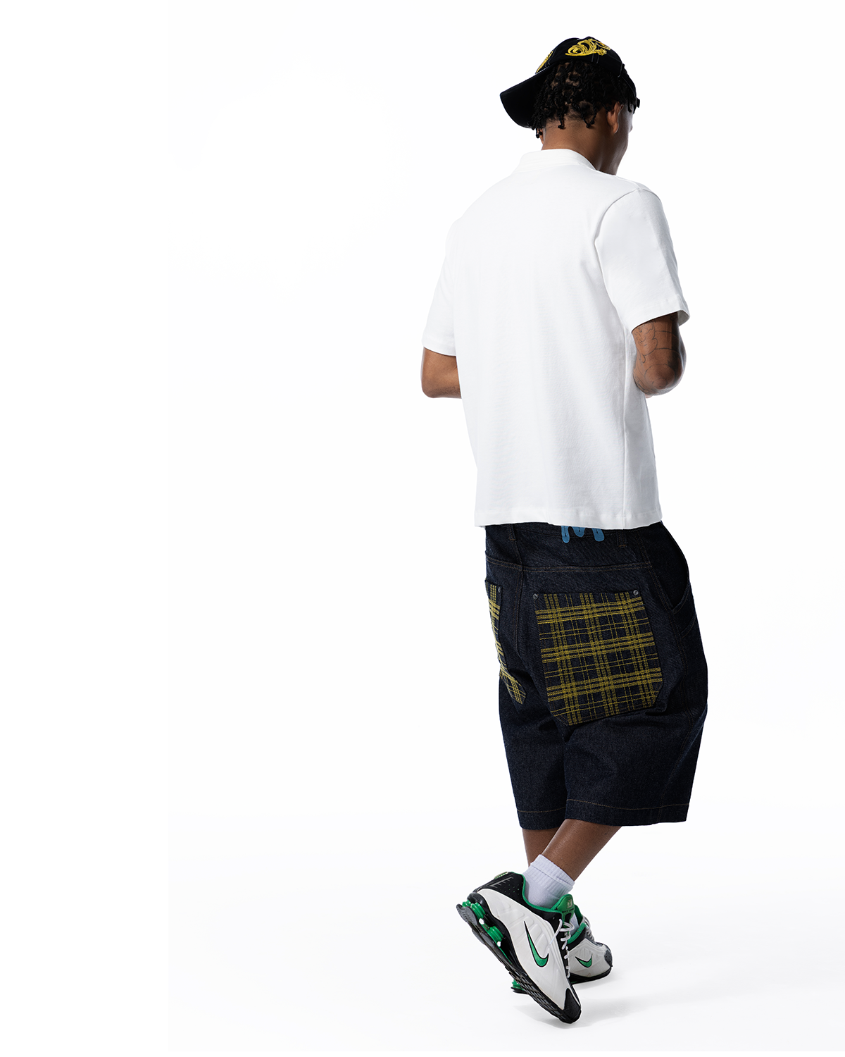 BERMUDA JEANS - BOLSO XADREZ