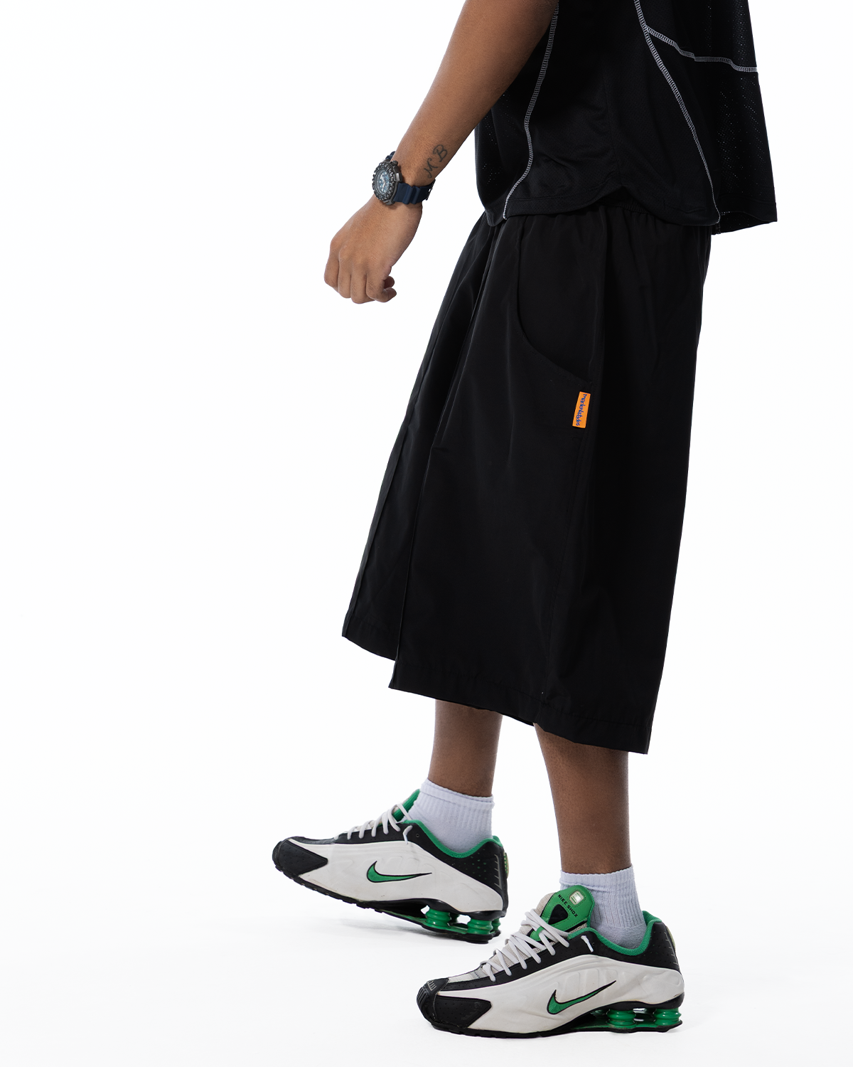 BERMUDA COM VINCO (PRETO)