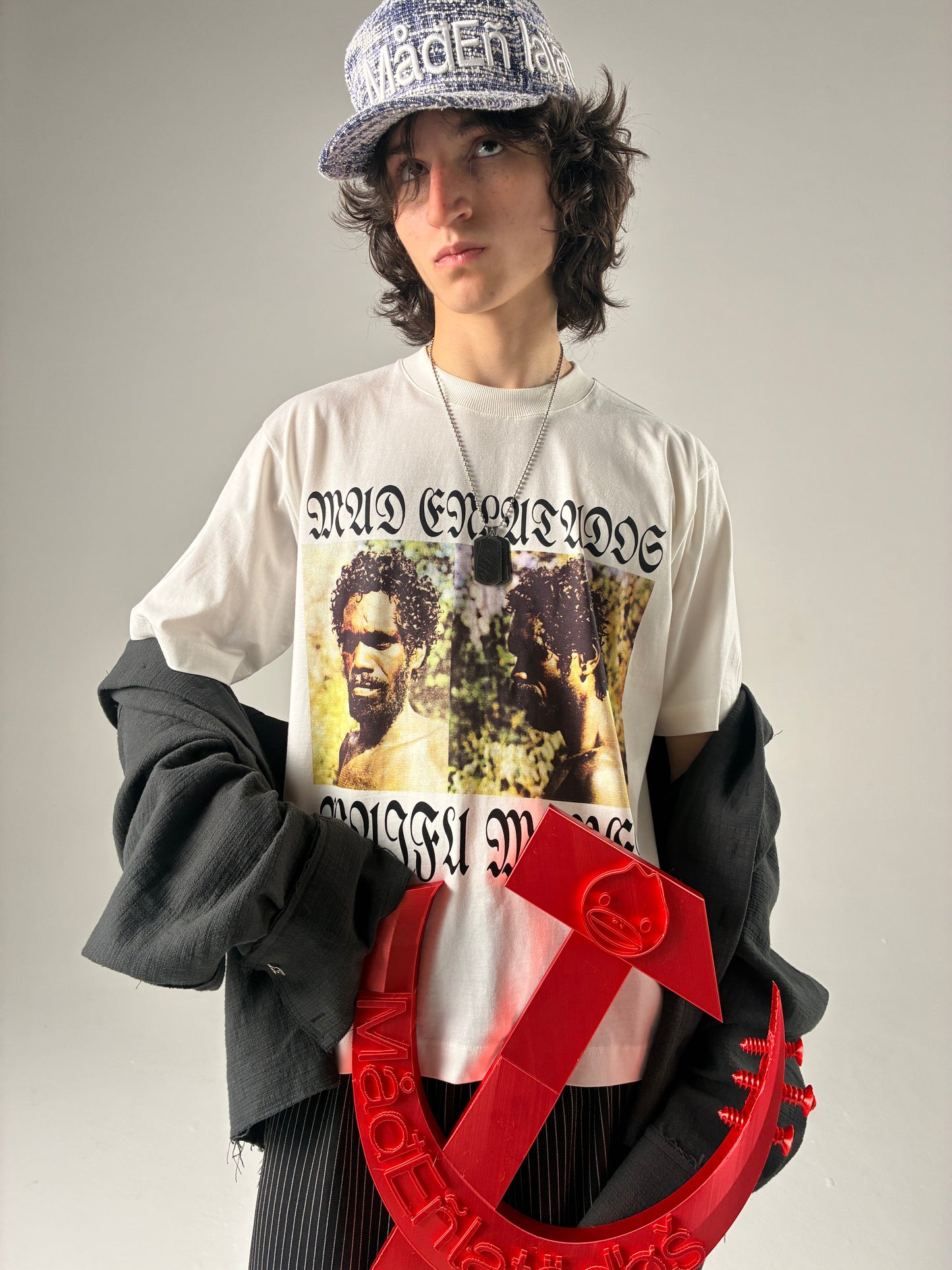 CAMISETA WAIFU MONEY (OFF-WHITE)