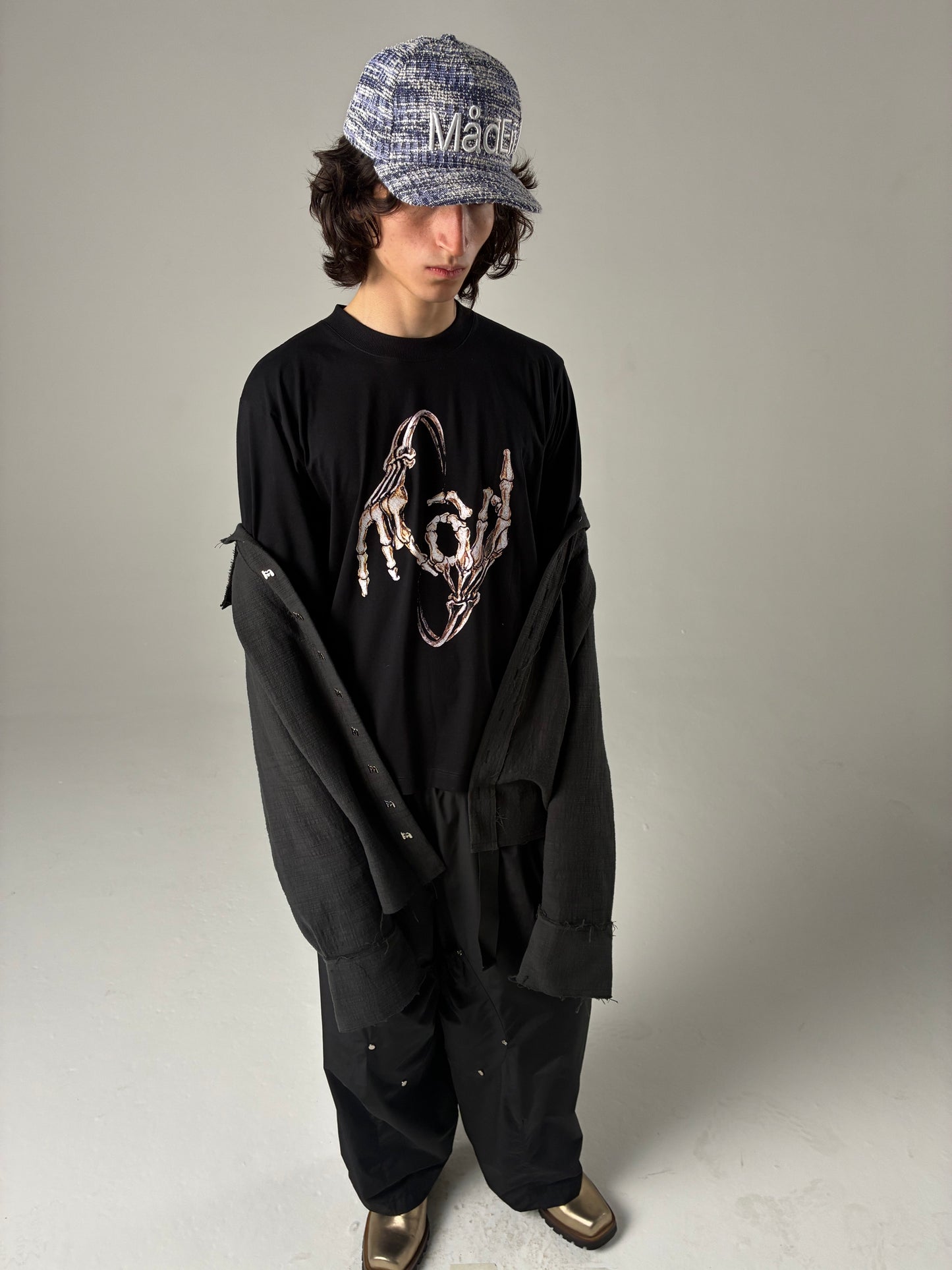 CAMISETA MAD KORN  (PRETO)