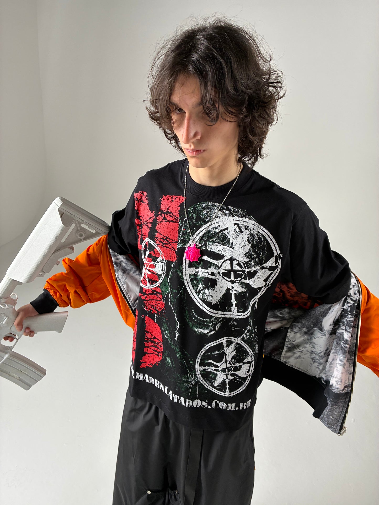 CAMISETA CAVERÃO (PRETO)