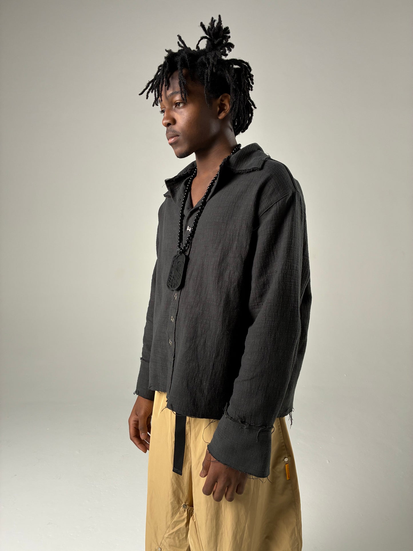 CAMISA FRANKENSTEIN (PRETO)