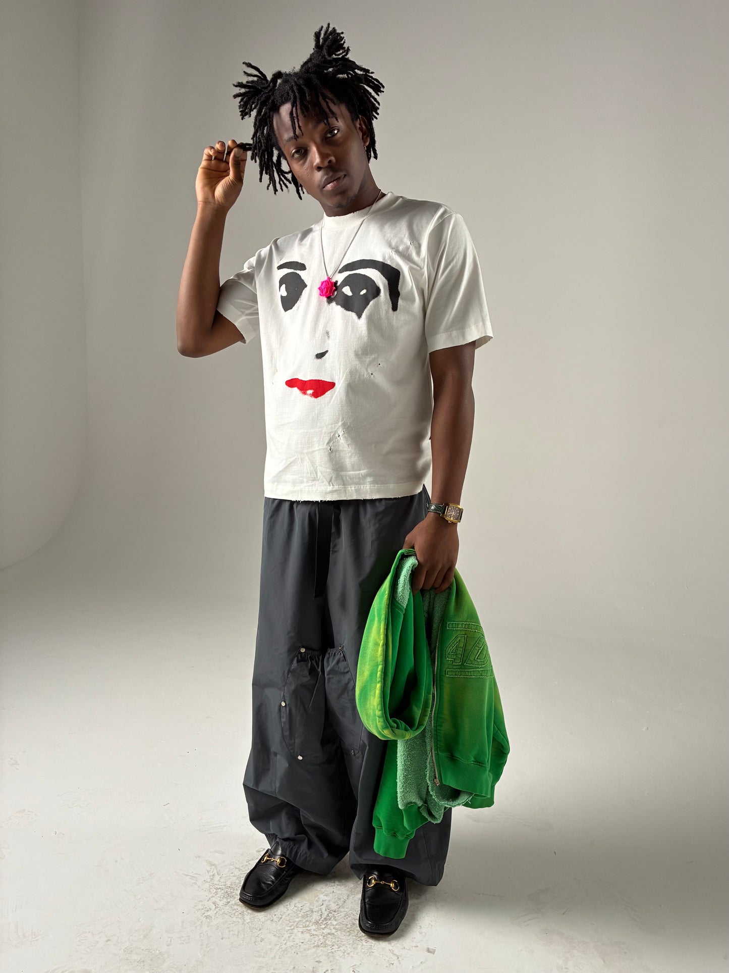 CAMISETA FACE (OFF-WHITE)