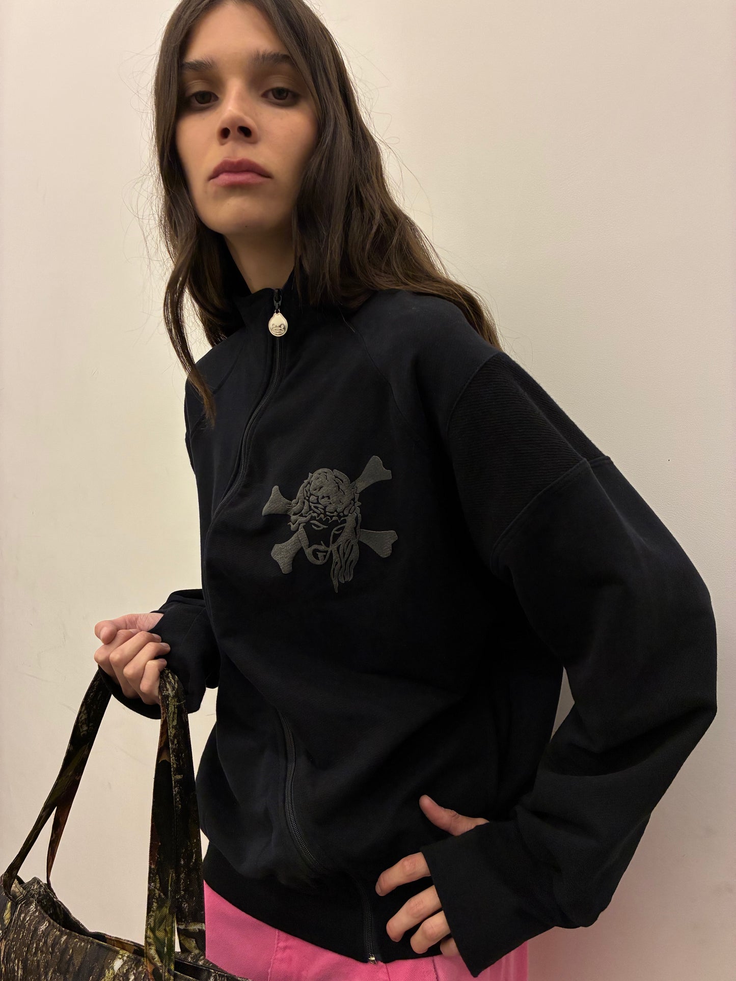 BLUSA MOLETOM ZÍPER "S" - JESUS CROSS (PRETO)