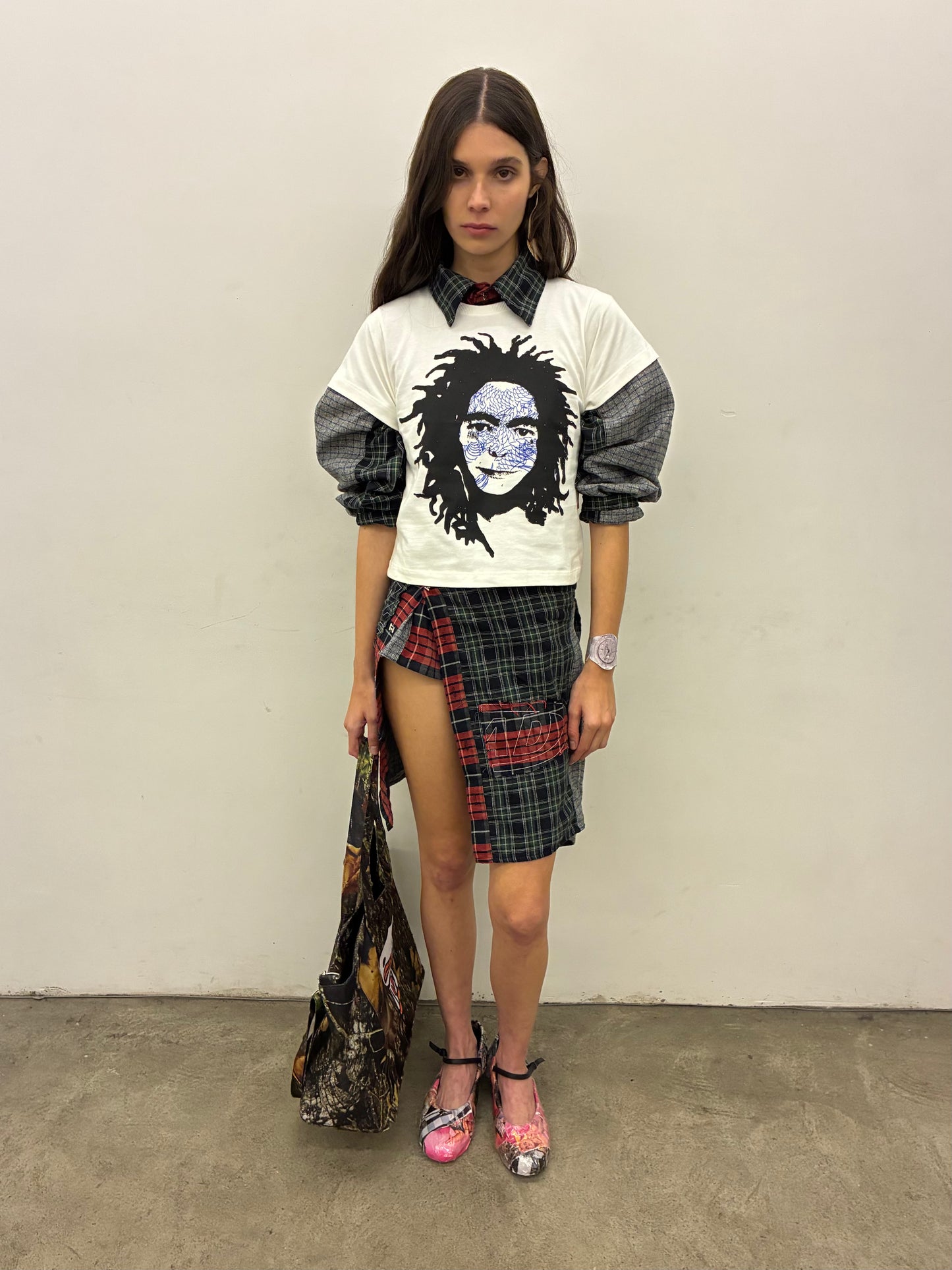 BABY TEE VOCÊ JÁ SONHOU COM A LAURYN? (OFF-WHITE)