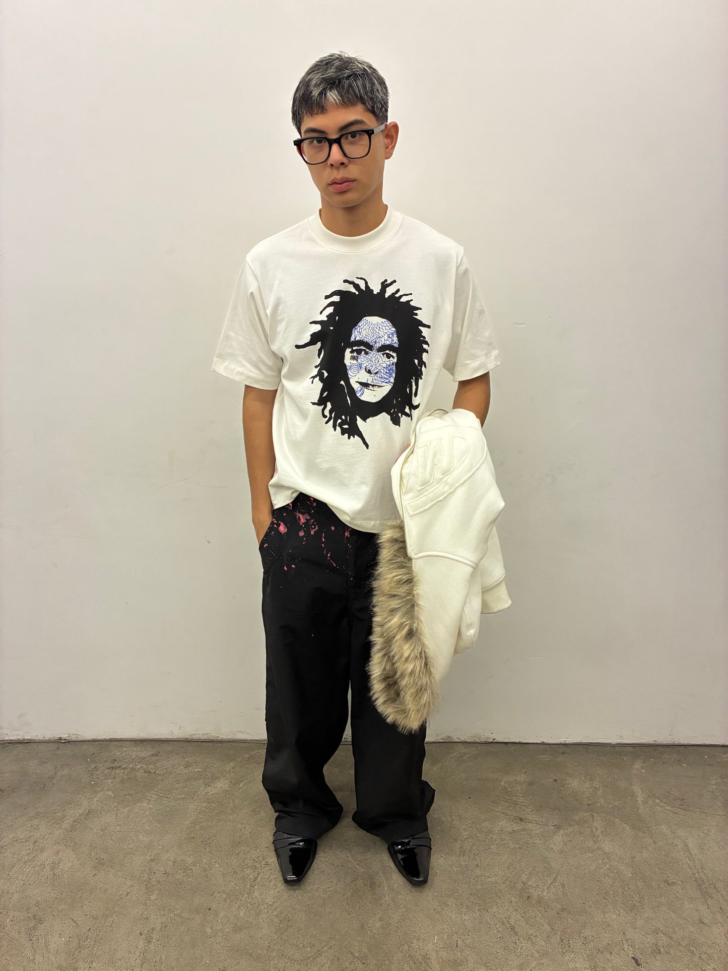 CAMISETA VOCÊ JÁ SONHOU COM A LAURYN? (OFF-WHITE)