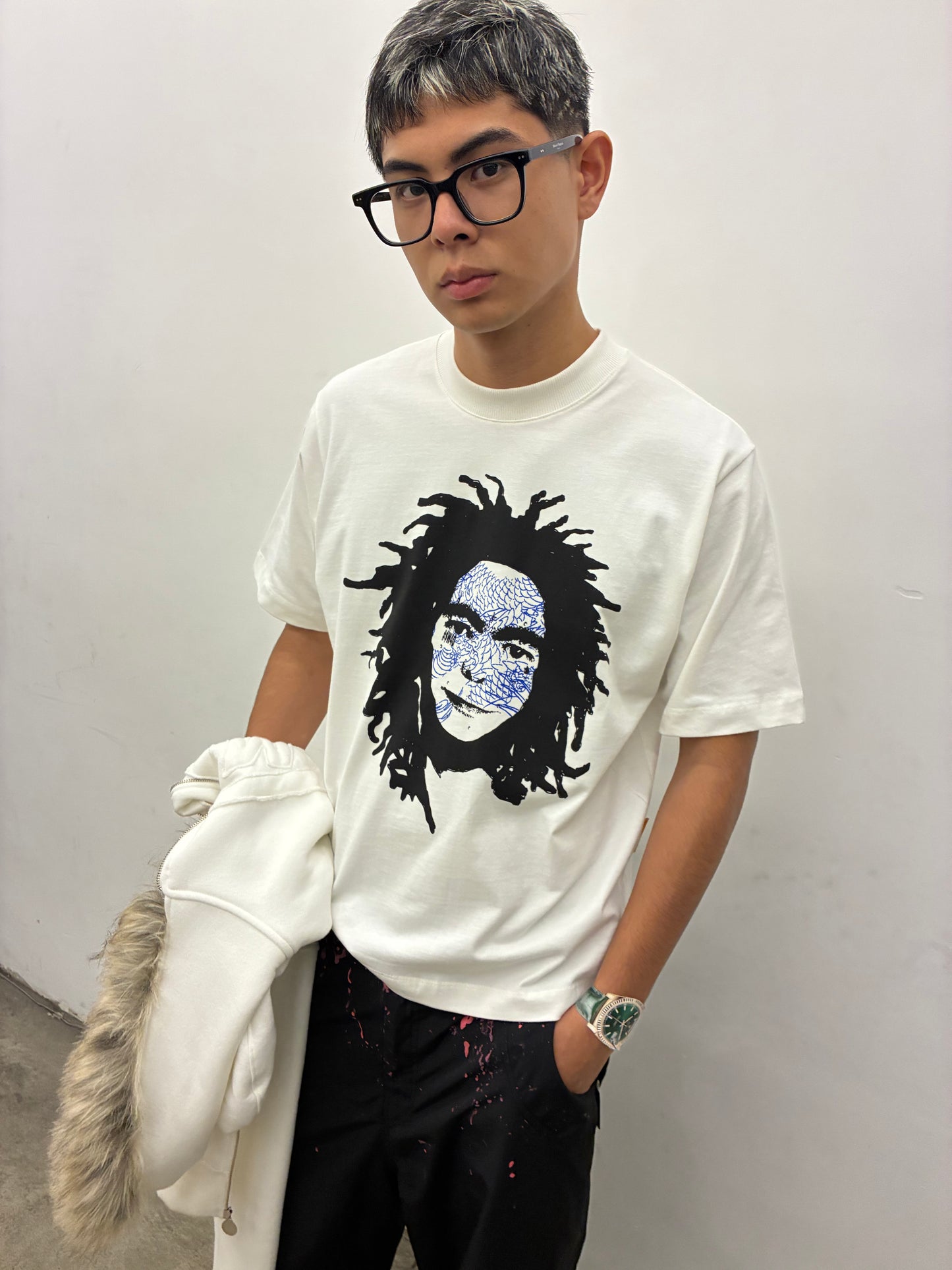 CAMISETA VOCÊ JÁ SONHOU COM A LAURYN? (OFF-WHITE)