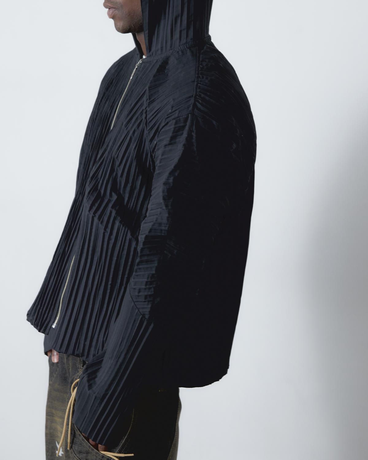 JAQUETA PLISSADA (PRETO)