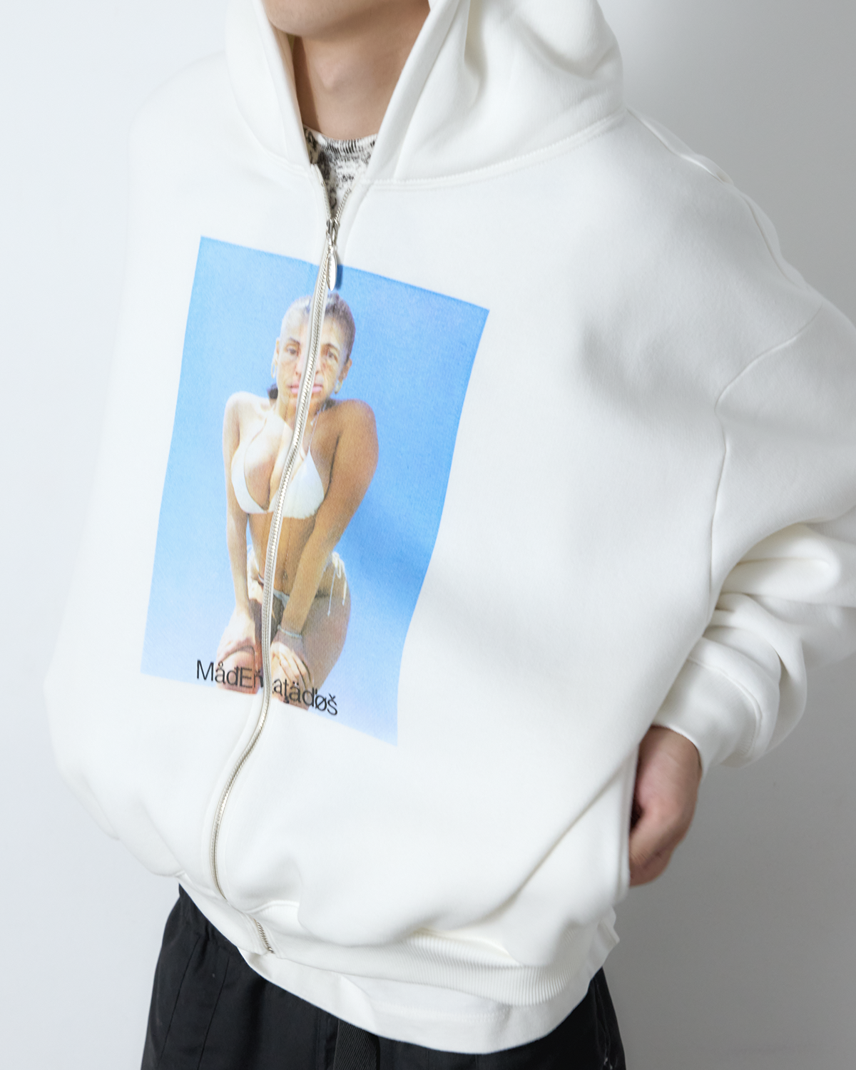 BLUSA MOLETOM RICK TWIN (OFF-WHITE)