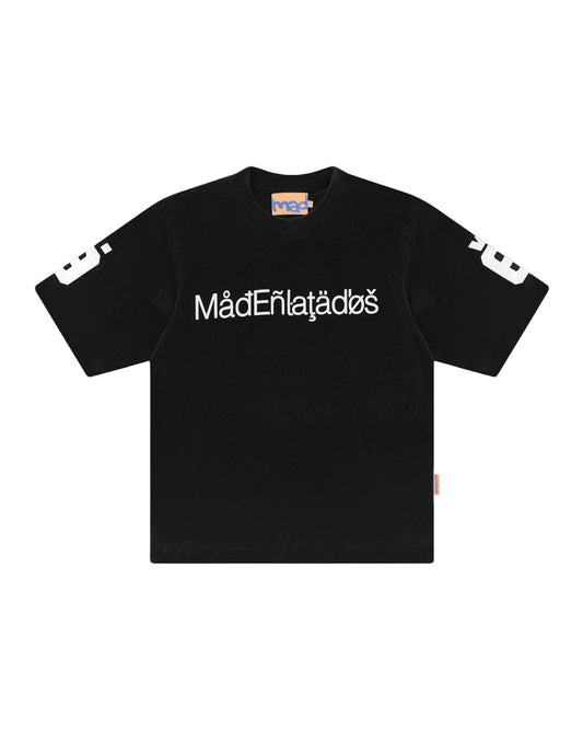 CAMISETA MAD CARACTERE (PRETO)