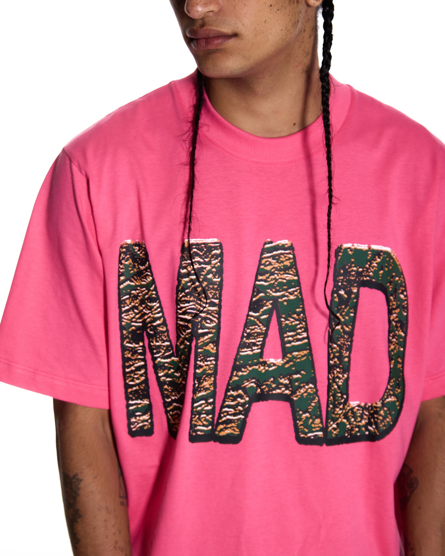 CAMISETA CAMO SCRIPT ROSA