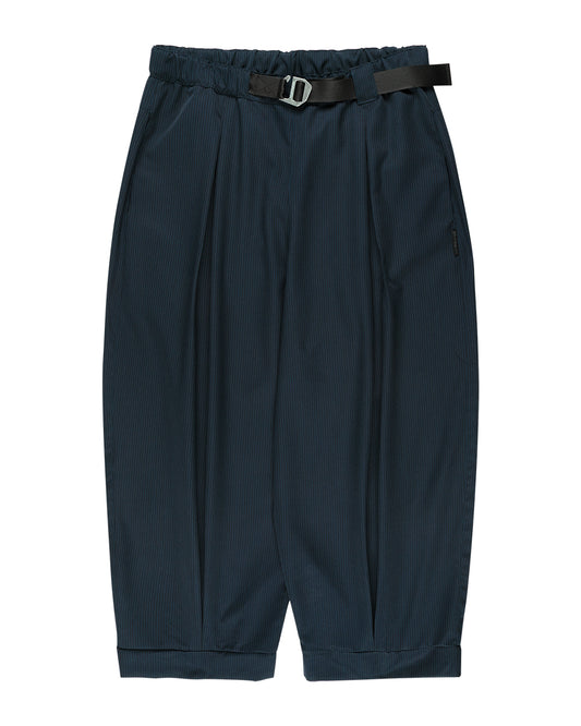 CALÇA BALÃO COM PREGAS - RISCA DE GIZ (AZUL)