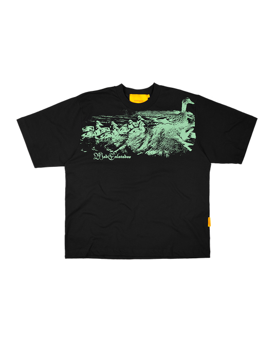 CAMISETA PATINHO NA LAGOA (PRETO)