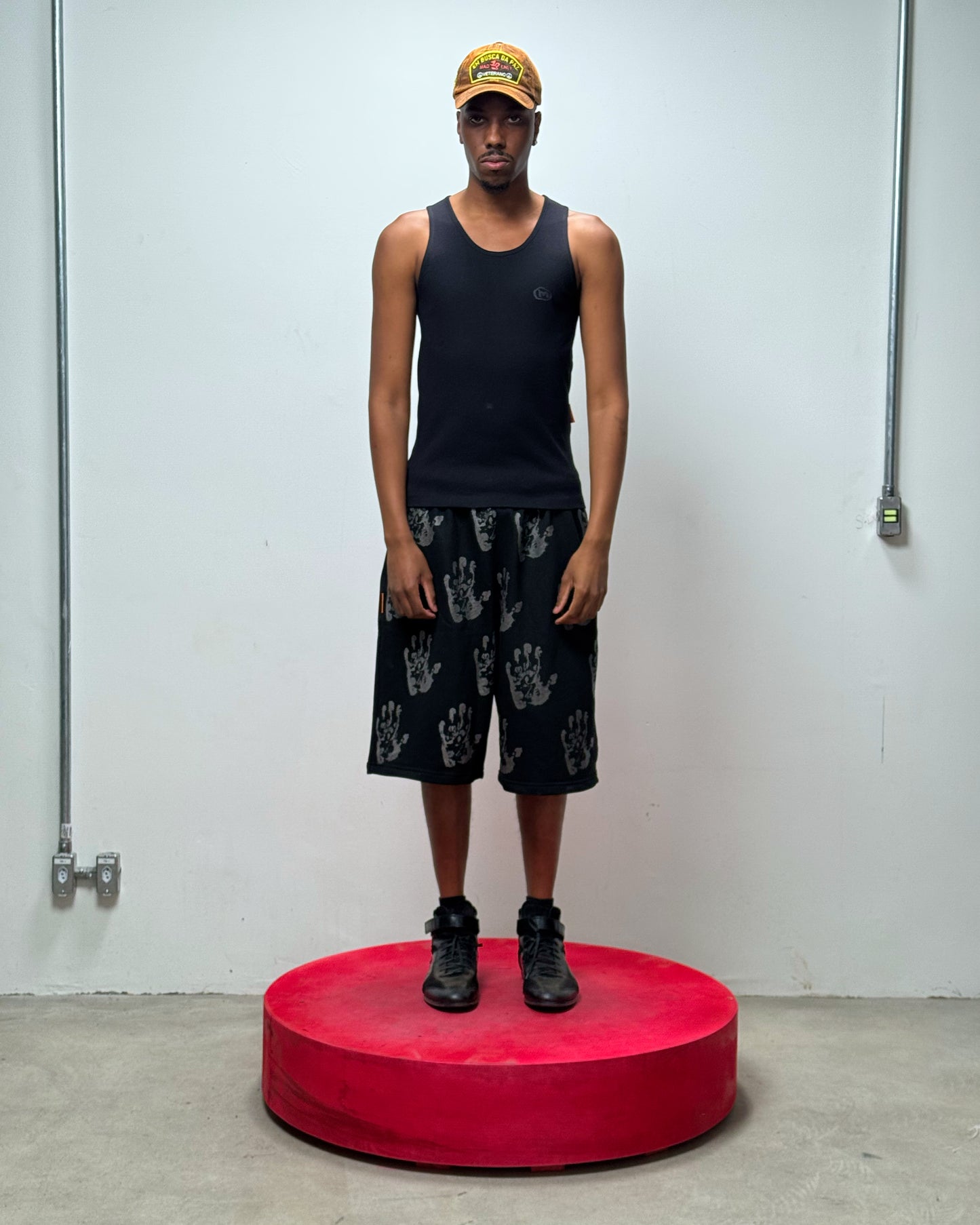 REGATA TANK TOP BORDADO M (PRETO)